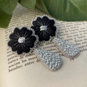 Aros Cleo largos negros